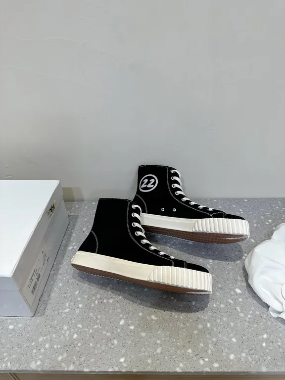 Maison Margiela Shoe 